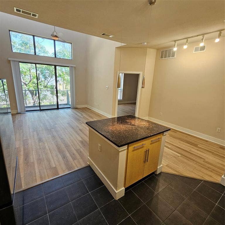 4605 Cedar Springs Road, #337, Dallas, TX 75219 4605 Cedar Springs Road, #337, Dallas, TX 75219