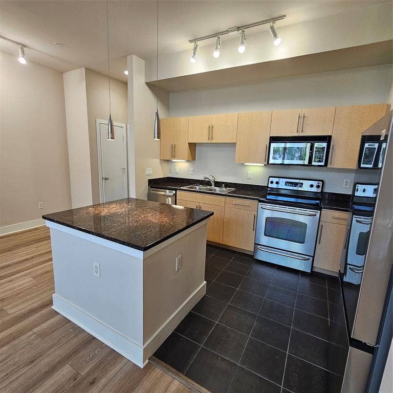 4605 Cedar Springs Road, #337, Dallas, TX 75219 4605 Cedar Springs Road, #337, Dallas, TX 75219
