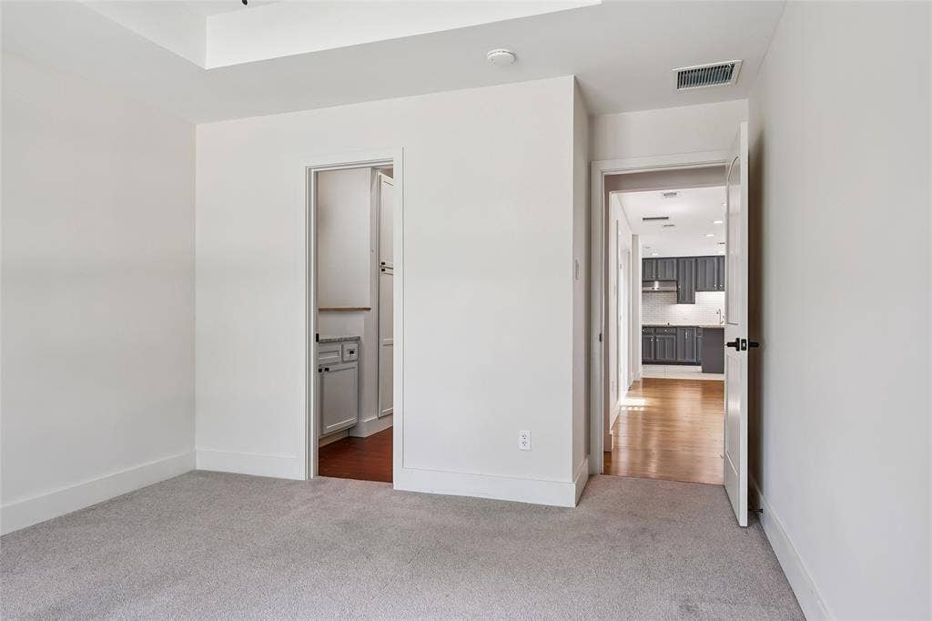 14815 Surveyor Boulevard, Addison, TX 75001 14815 Surveyor Boulevard, Addison, TX 75001
