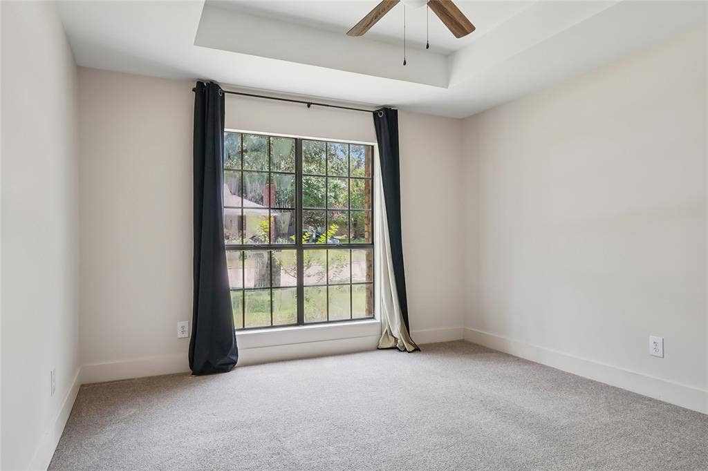 14815 Surveyor Boulevard, Addison, TX 75001 14815 Surveyor Boulevard, Addison, TX 75001