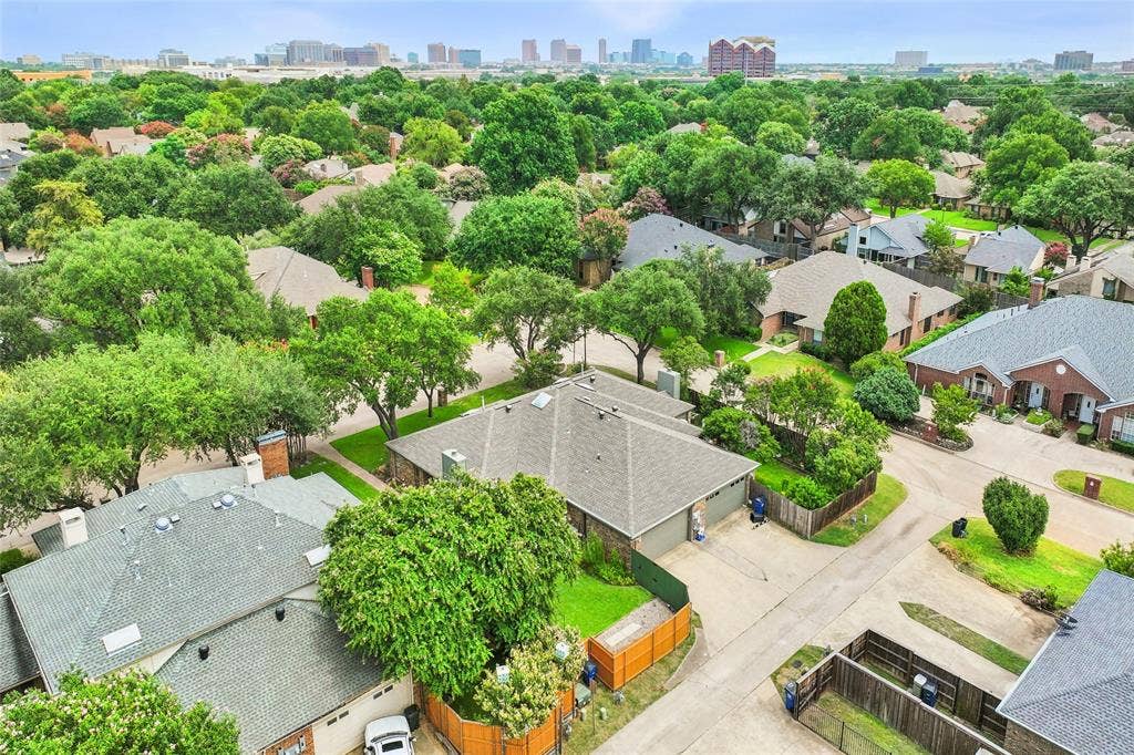 14815 Surveyor Boulevard, Addison, TX 75001 14815 Surveyor Boulevard, Addison, TX 75001