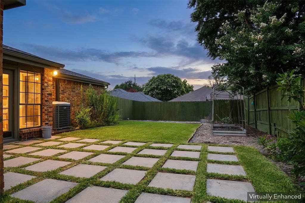 14815 Surveyor Boulevard, Addison, TX 75001 14815 Surveyor Boulevard, Addison, TX 75001