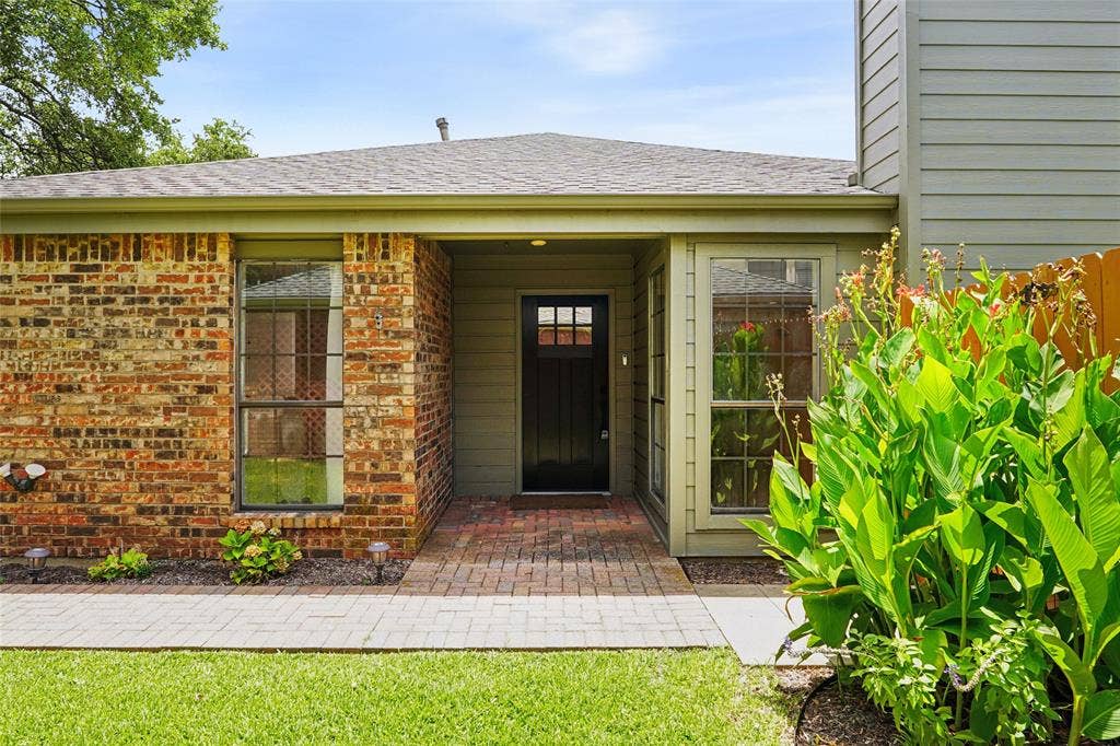 14815 Surveyor Boulevard, Addison, TX 75001 14815 Surveyor Boulevard, Addison, TX 75001
