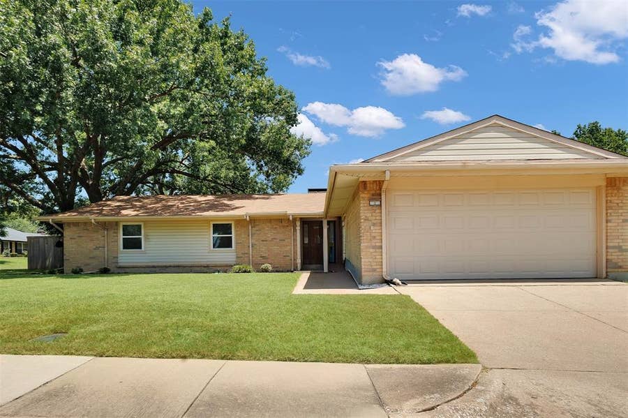 Property photo for 1 Eastvale Place, Plano, TX