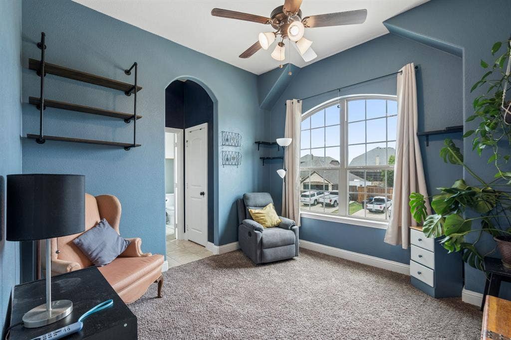 127 Hillcrest Way, Crandall, TX 75114