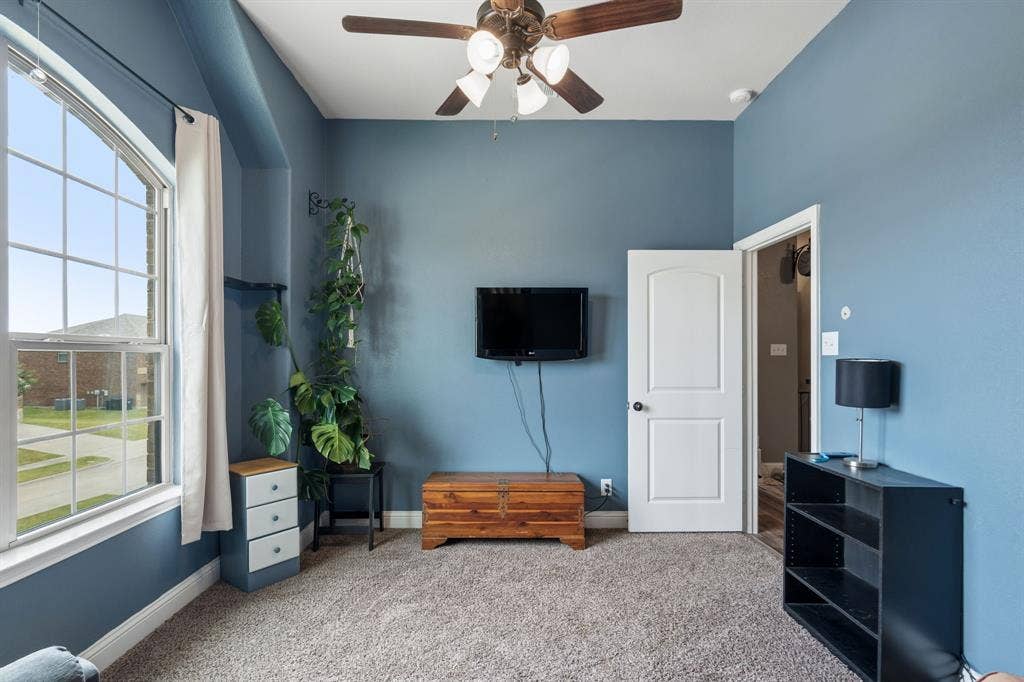 127 Hillcrest Way, Crandall, TX 75114