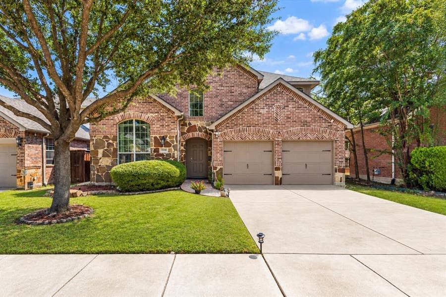 Property photo for 7230 Lake Hill Trail, Sachse, TX