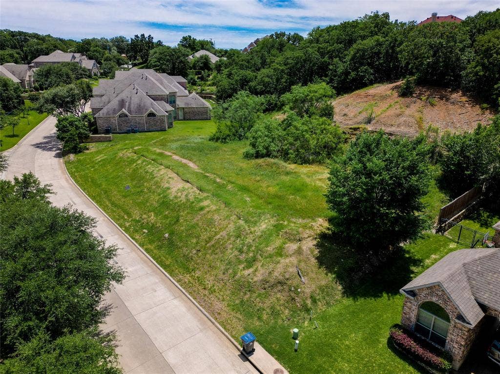2208 Windswept Place, Arlington, TX 76012 2208 Windswept Place, Arlington, TX 76012