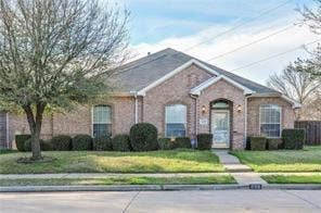 Property photo for 625 Belclaire Terrace, DeSoto, TX