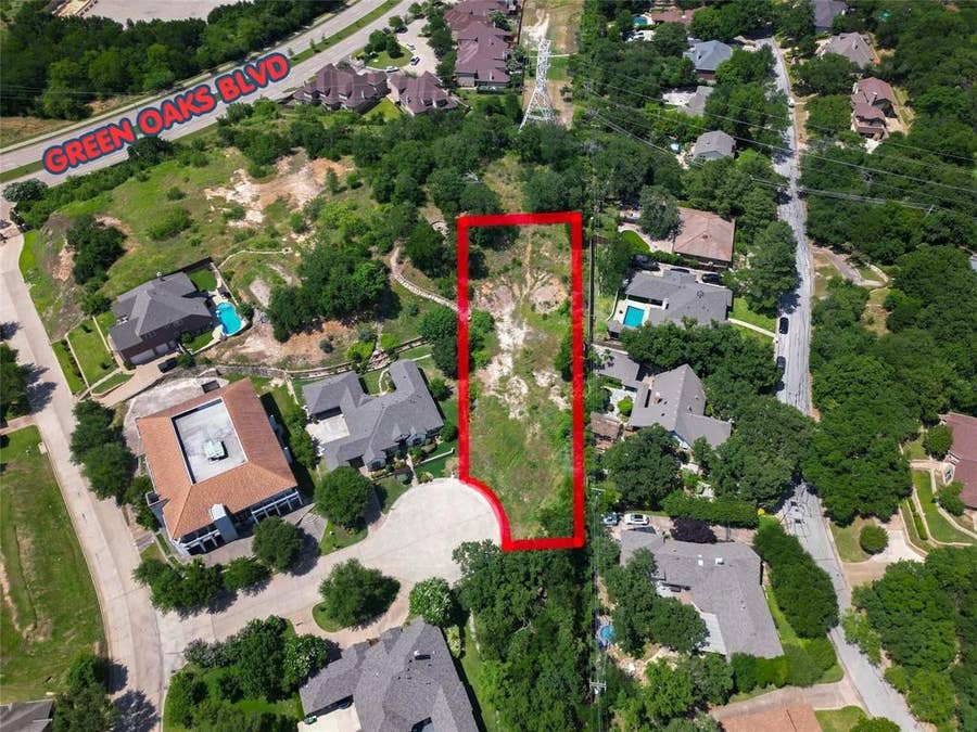 Property photo for 2001 Windswept Court, Arlington, TX