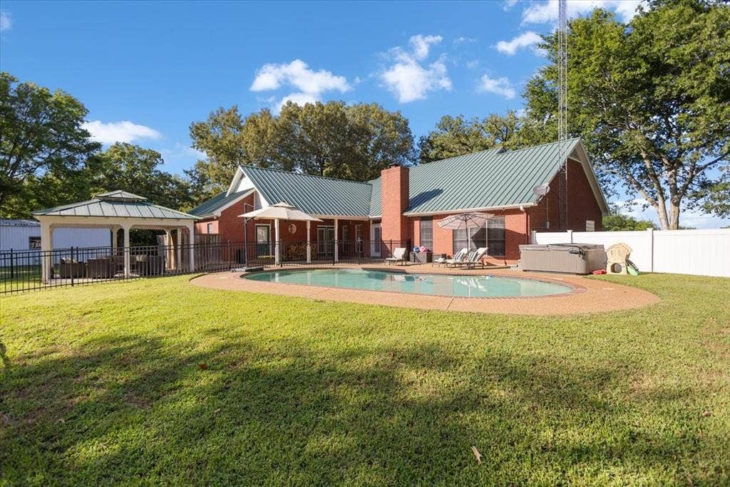 22205 N US HIGHWAY 69, Mineola, TX 75773 22205 N US HIGHWAY 69, Mineola, TX 75773