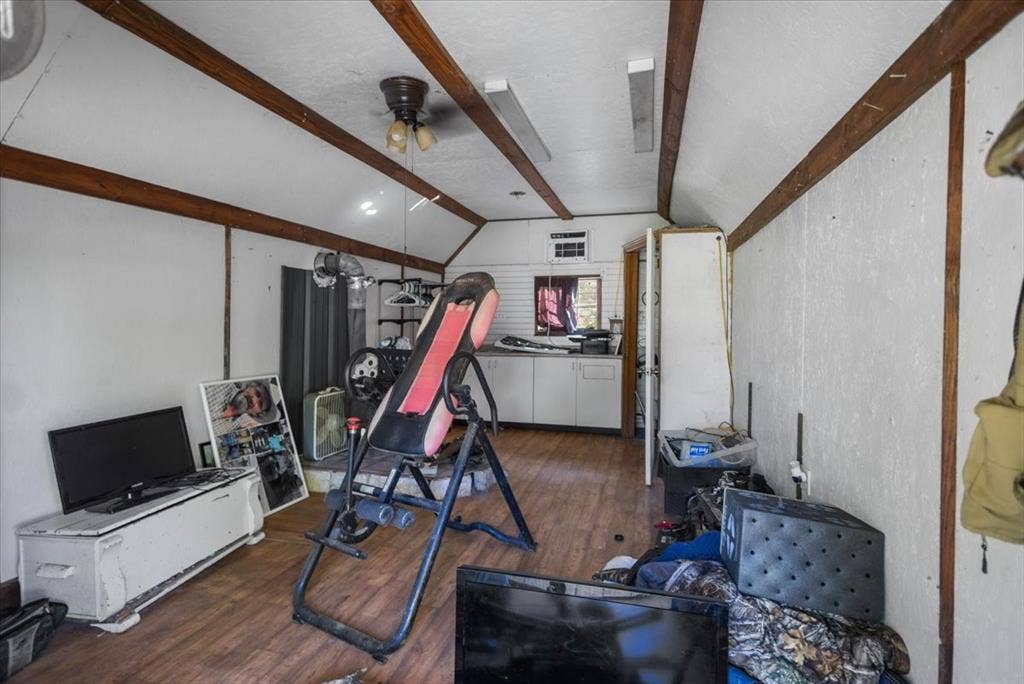 22205 N US HIGHWAY 69, Mineola, TX 75773 22205 N US HIGHWAY 69, Mineola, TX 75773
