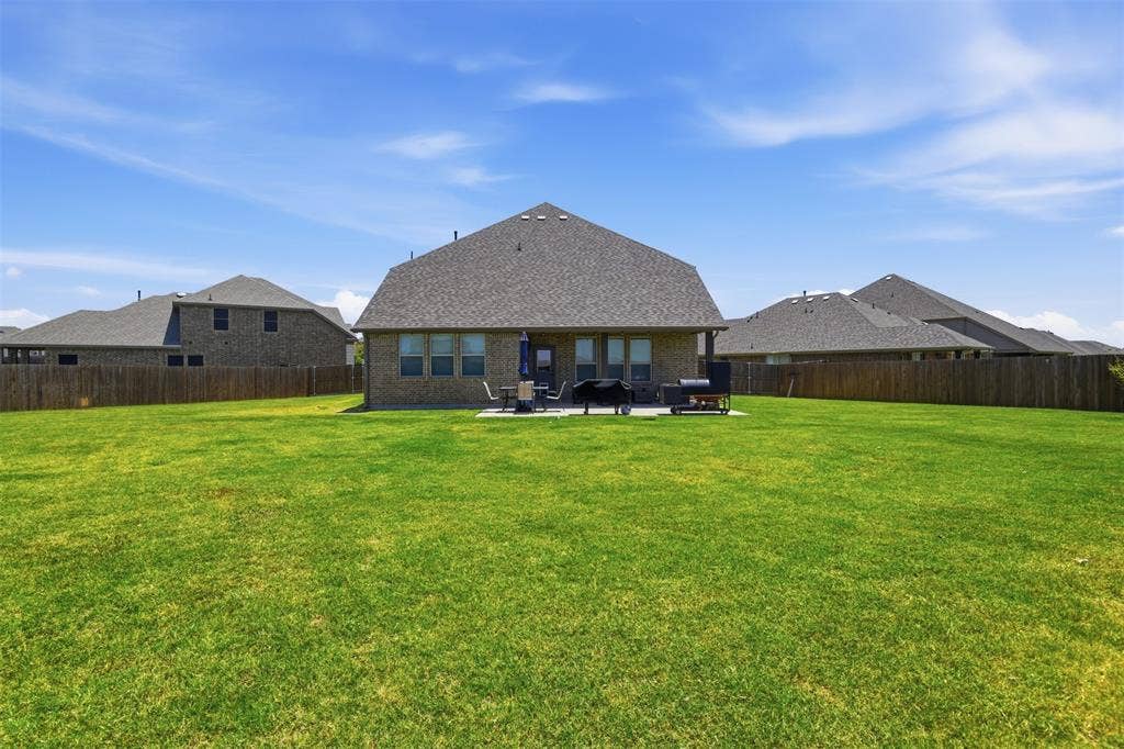 502 Big Bend Drive, Fate, TX 75087 502 Big Bend Drive, Fate, TX 75087