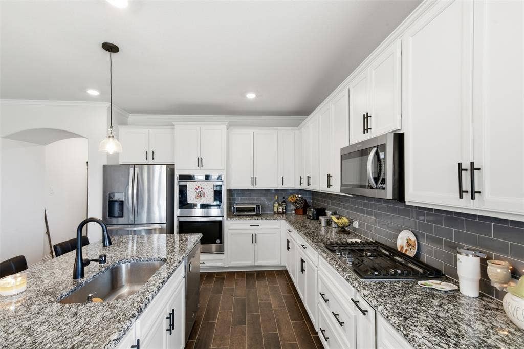 502 Big Bend Drive, Fate, TX 75087 502 Big Bend Drive, Fate, TX 75087