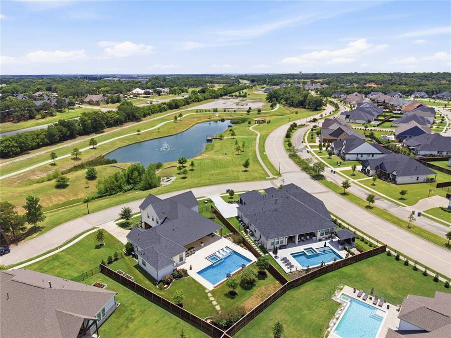 Property photo for 167 Stirling Drive, Argyle, TX