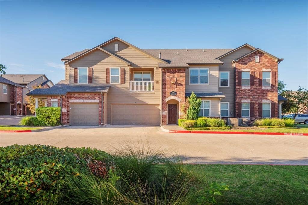 12101 Dessau Road, #0405, Austin, TX 78754 Enjoy up to 6 WEEKS FREE on all Floor plans + WIN RENT FOR ONE YEAR