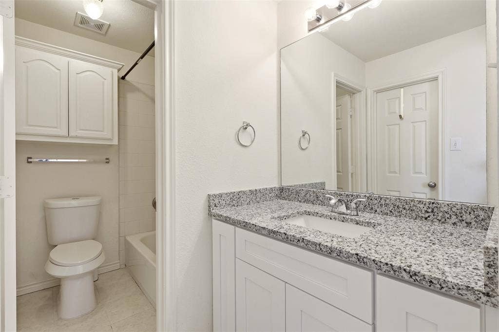 639 Silver Ridge Drive, Murphy, TX 75094 639 Silver Ridge Drive, Murphy, TX 75094