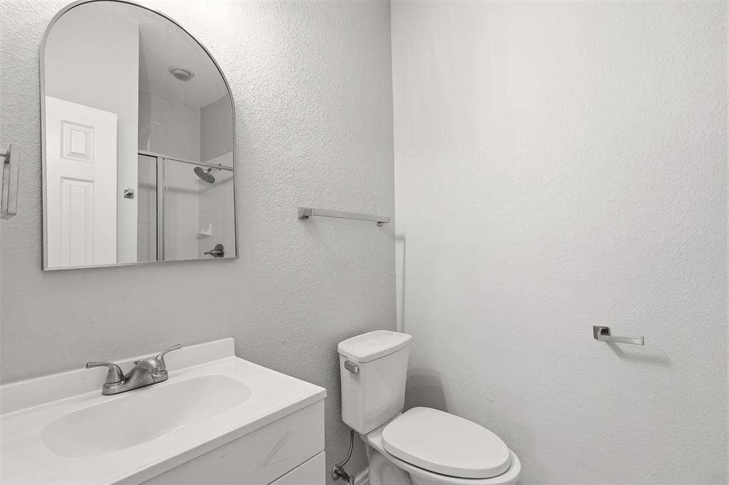 639 Silver Ridge Drive, Murphy, TX 75094 639 Silver Ridge Drive, Murphy, TX 75094