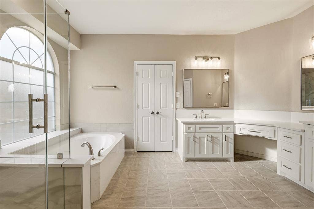 639 Silver Ridge Drive, Murphy, TX 75094 639 Silver Ridge Drive, Murphy, TX 75094