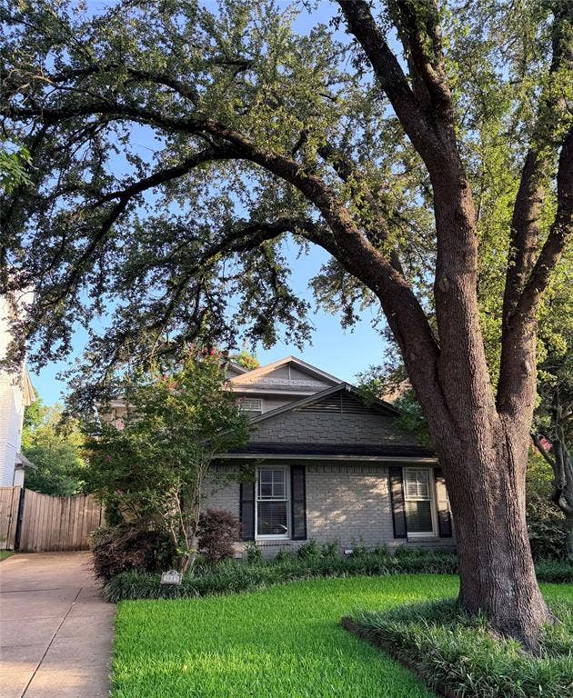 Property photo for 3813 Purdue Avenue, University Park, TX