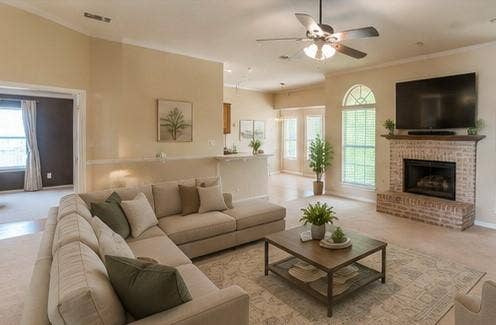Property photo for 6014 Brenhaven Road, Arlington, TX