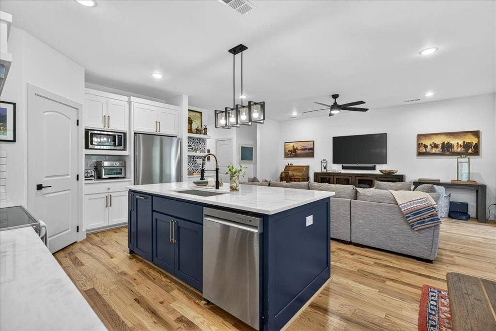 206 Parkside Drive, Trinidad, TX 75163 206 Parkside Drive, Trinidad, TX 75163