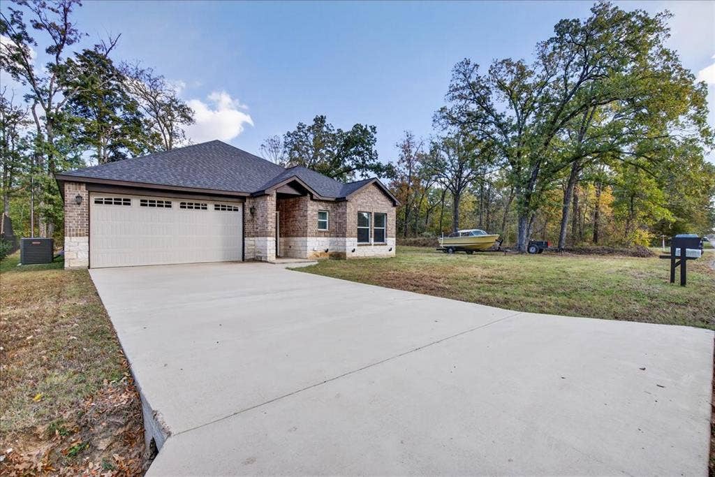 206 Parkside Drive, Trinidad, TX 75163 206 Parkside Drive, Trinidad, TX 75163