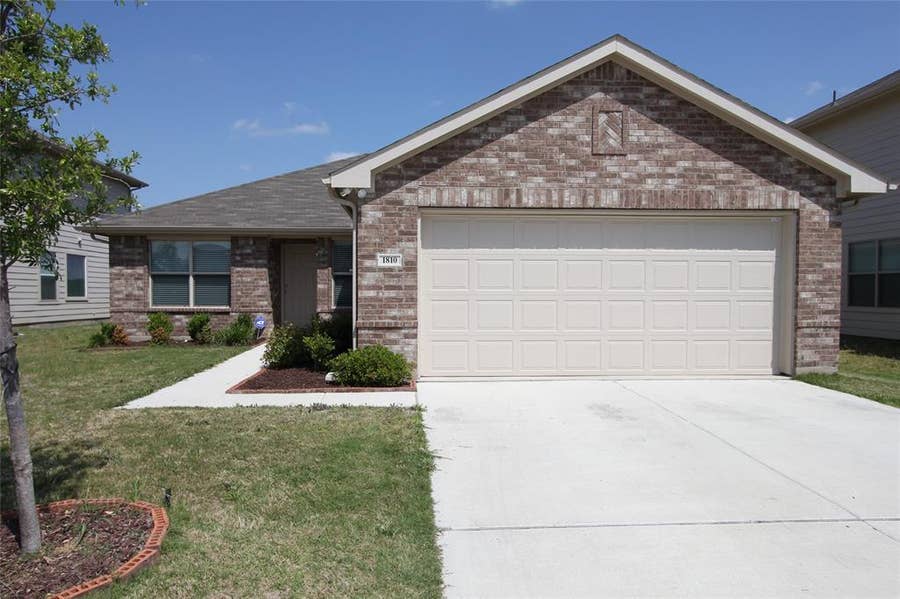 Property photo for 1810 Bayfront Drive, Dallas, TX