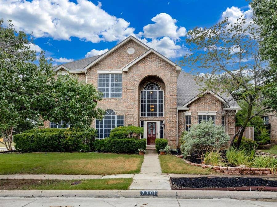 Property photo for 7701 Marble Canyon Court, Fort Worth, TX