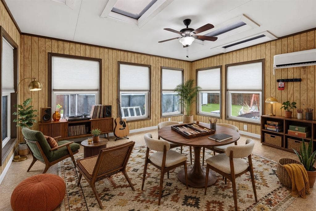 6572 Ridglea Drive, Watauga, TX 76148 Virtually Staged