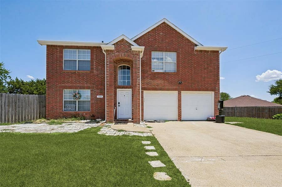 Property photo for 705 Bluebonnet Drive, Cedar Hill, TX