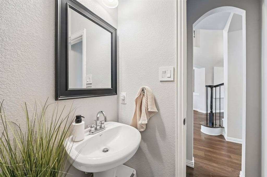 4309 Palmer Drive, Mansfield, TX 76063 4309 Palmer Drive, Mansfield, TX 76063