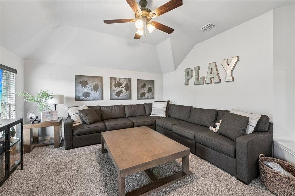 4309 Palmer Drive, Mansfield, TX 76063 4309 Palmer Drive, Mansfield, TX 76063