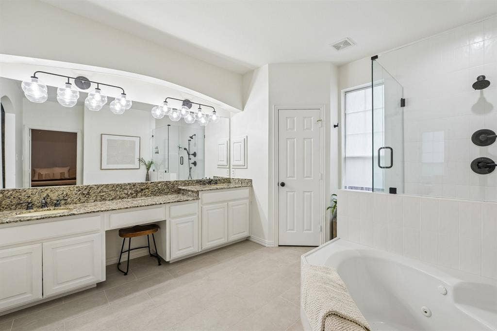 4309 Palmer Drive, Mansfield, TX 76063 4309 Palmer Drive, Mansfield, TX 76063