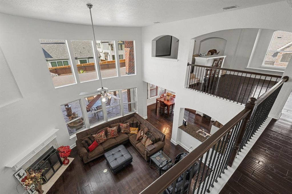 1632 Sandstone Drive, Frisco, TX 75034 1632 Sandstone Drive, Frisco, TX 75034