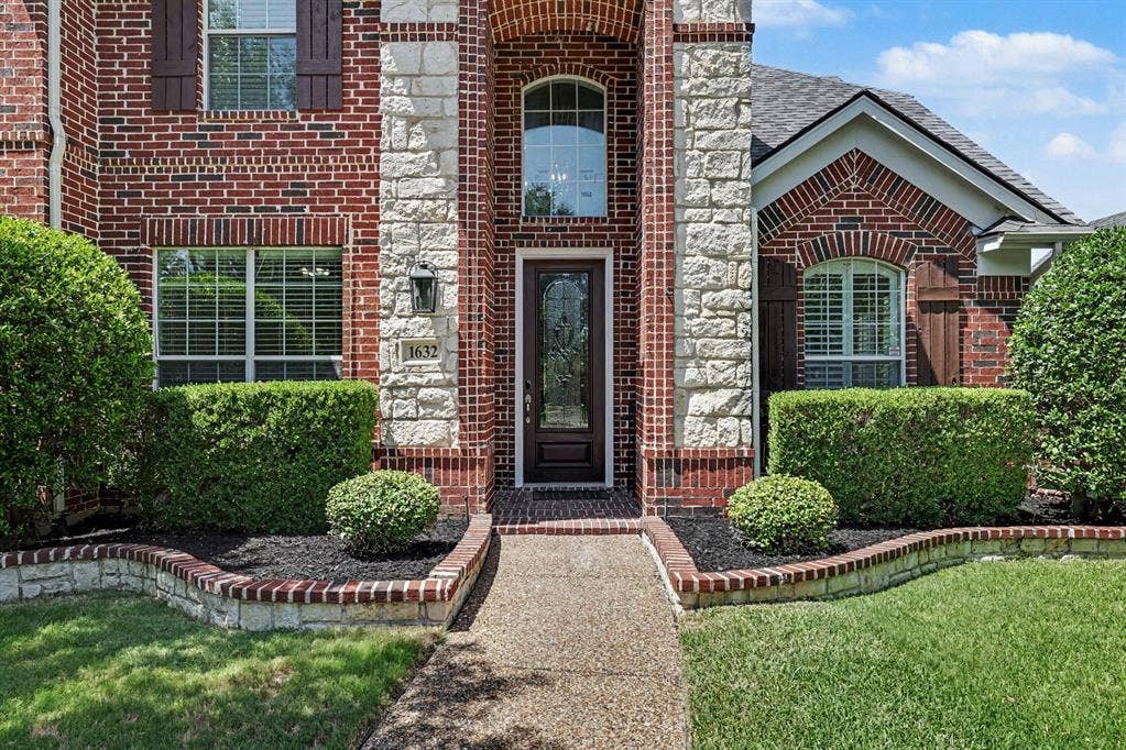 1632 Sandstone Drive, Frisco, TX 75034 1632 Sandstone Drive, Frisco, TX 75034