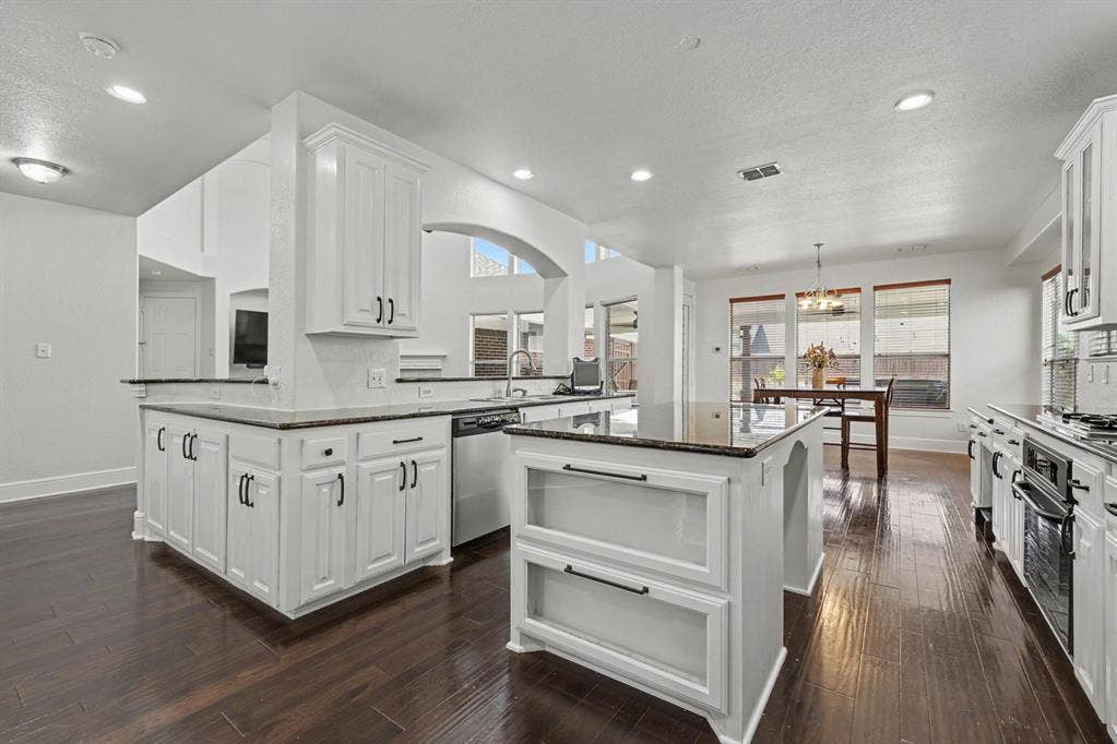 1632 Sandstone Drive, Frisco, TX 75034 1632 Sandstone Drive, Frisco, TX 75034