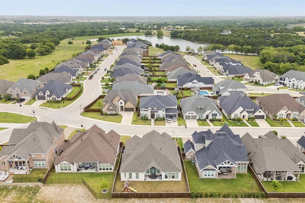 2609 Sibley Drive, Midlothian, TX 76065 2609 Sibley Drive, Midlothian, TX 76065