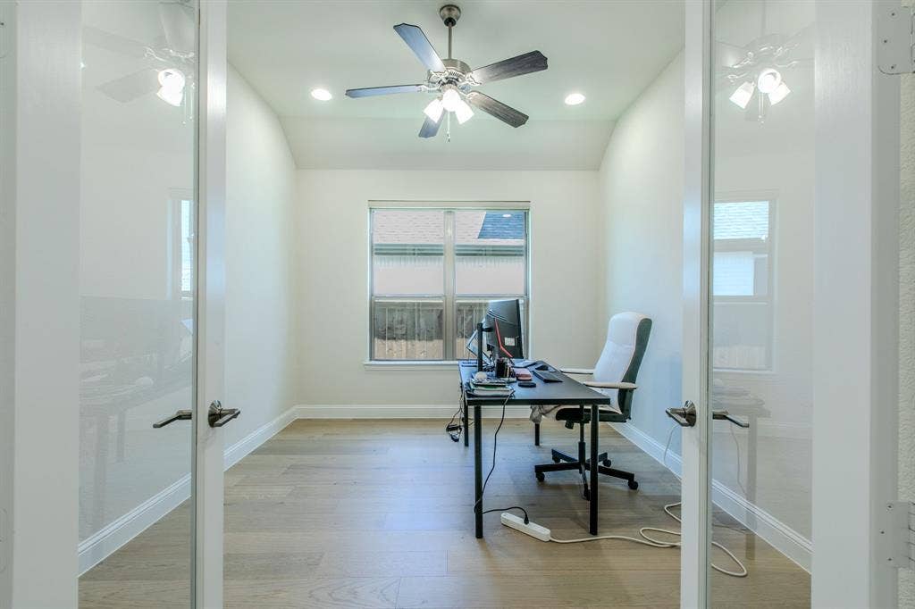 4406 Timberdrift Street, Midlothian, TX 76065 4406 Timberdrift Street, Midlothian, TX 76065