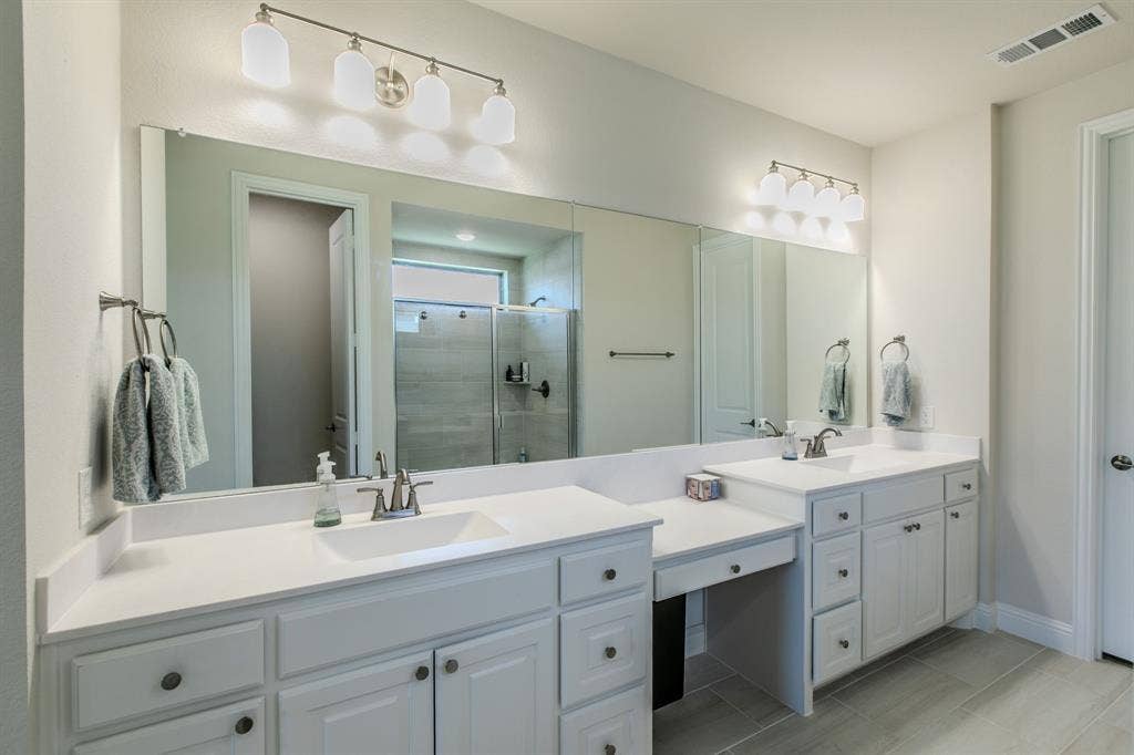 4406 Timberdrift Street, Midlothian, TX 76065 4406 Timberdrift Street, Midlothian, TX 76065