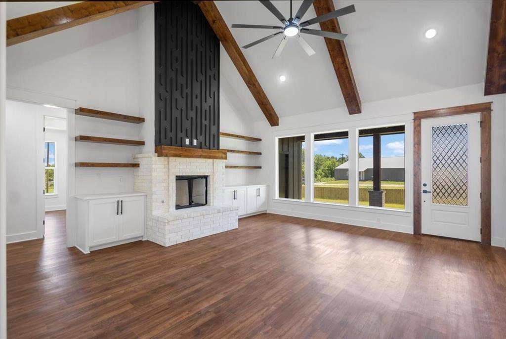 17402 Woodcrest Circle, Lindale, TX 75771 17402 Woodcrest Circle, Lindale, TX 75771