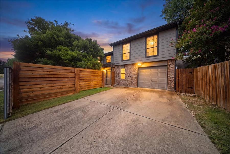 Property photo for 11136 Mccree Road, Dallas, TX