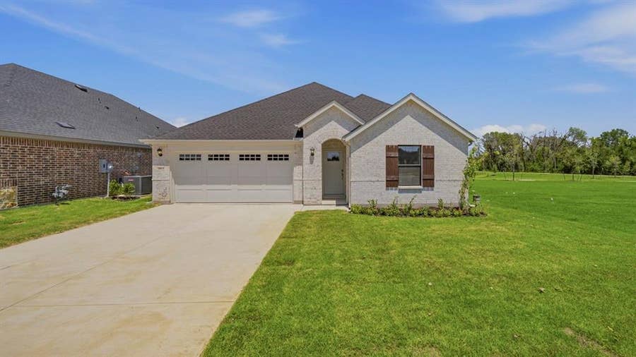 Property photo for 2012 Willow Drift Street, Celina, TX