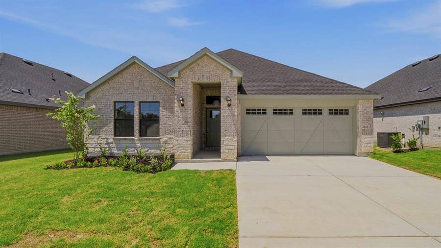 Property photo for 2019 Serene Springs Road, Celina, TX