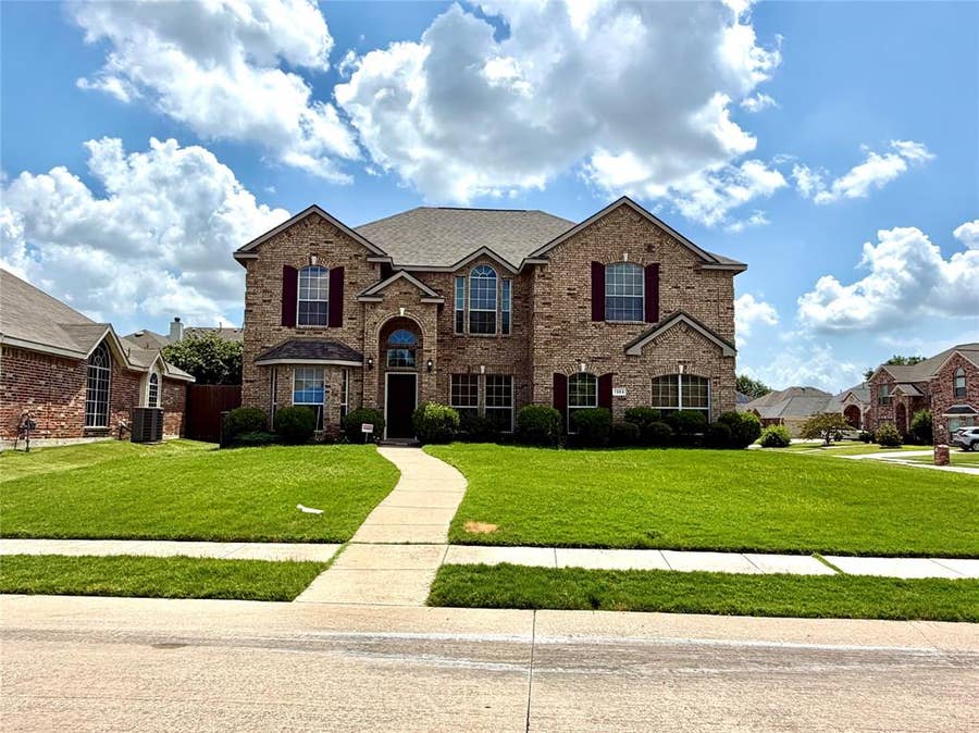 Property photo for 7204 Crane Drive, Sachse, TX