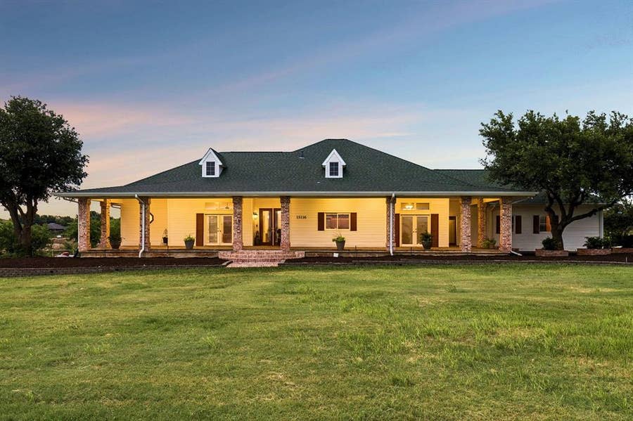 Property photo for 13116 Hillcrest Boulevard, Fort Worth, TX