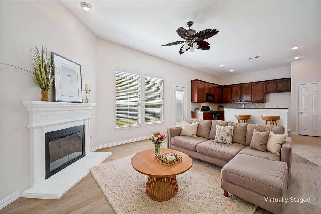 2113 Reston Drive, McKinney, TX 75072 Living Room with Virtual staging