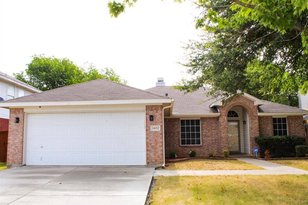 3402 Heathcliff Drive, Mansfield, TX 76063 3402 Heathcliff Drive, Mansfield, TX 76063