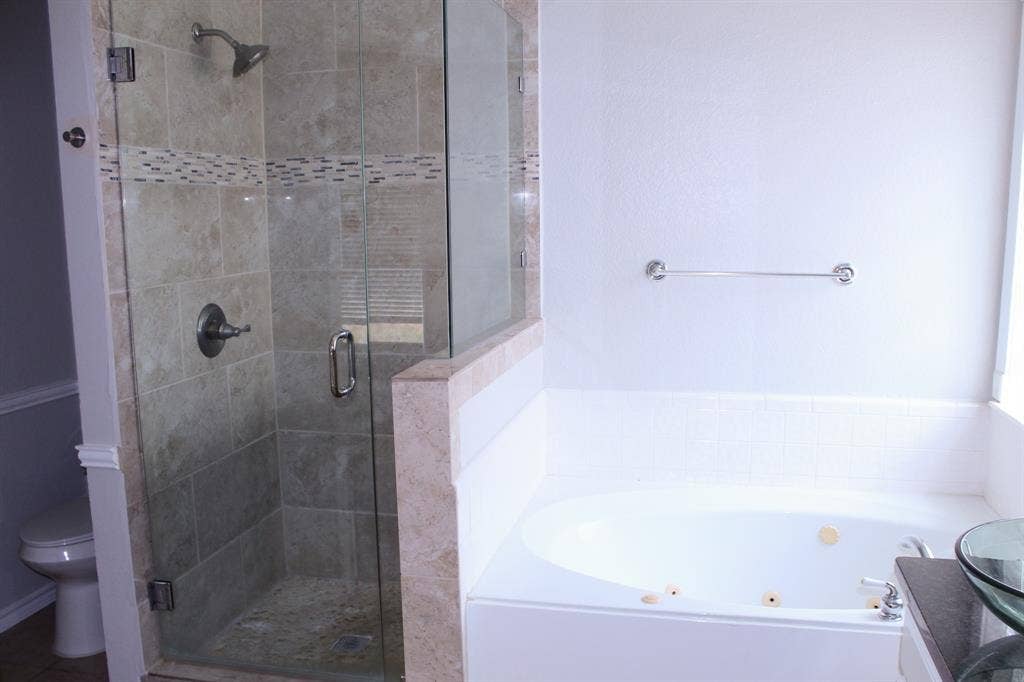 3402 Heathcliff Drive, Mansfield, TX 76063 3402 Heathcliff Drive, Mansfield, TX 76063