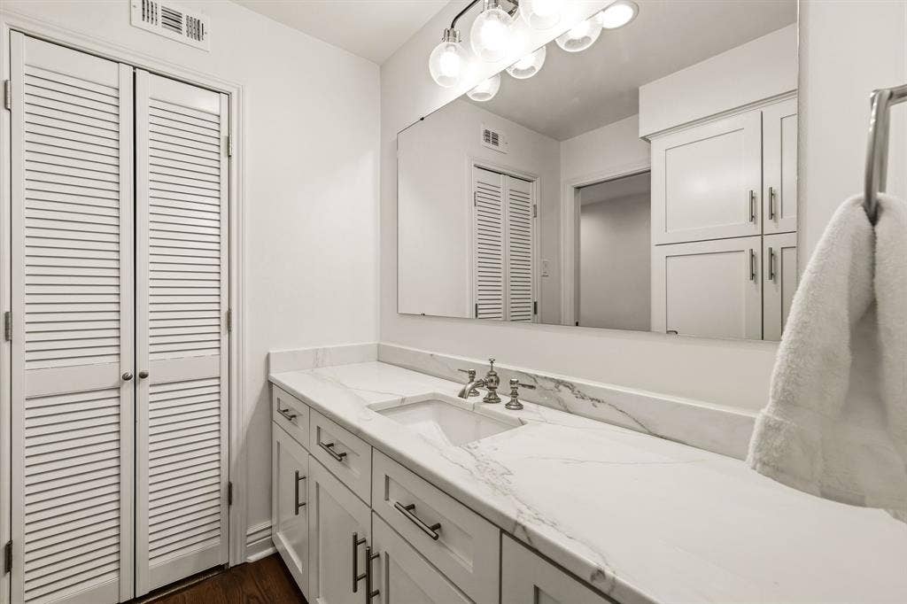 7210 Meadow Road, Dallas, TX 75230 7210 Meadow Road, Dallas, TX 75230